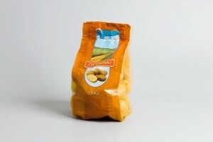 Patate confezionate in sacchetti